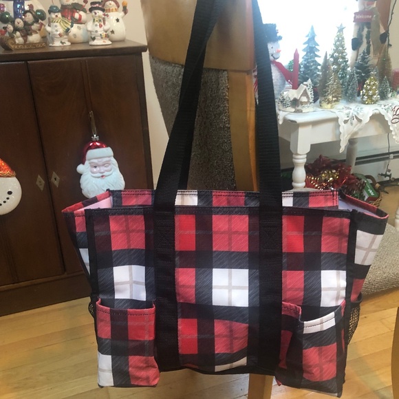 Thirty-One Buffalo Plaid Tote bag/weekender - Picture 1 of 14